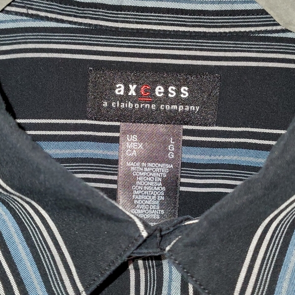Axcess Men's Button Down Shirt - Picture 2 of 3